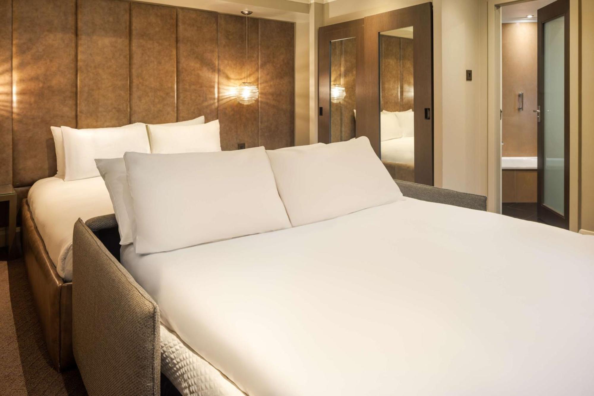 Radisson Blu Hotel, London Bloomsbury Esterno foto